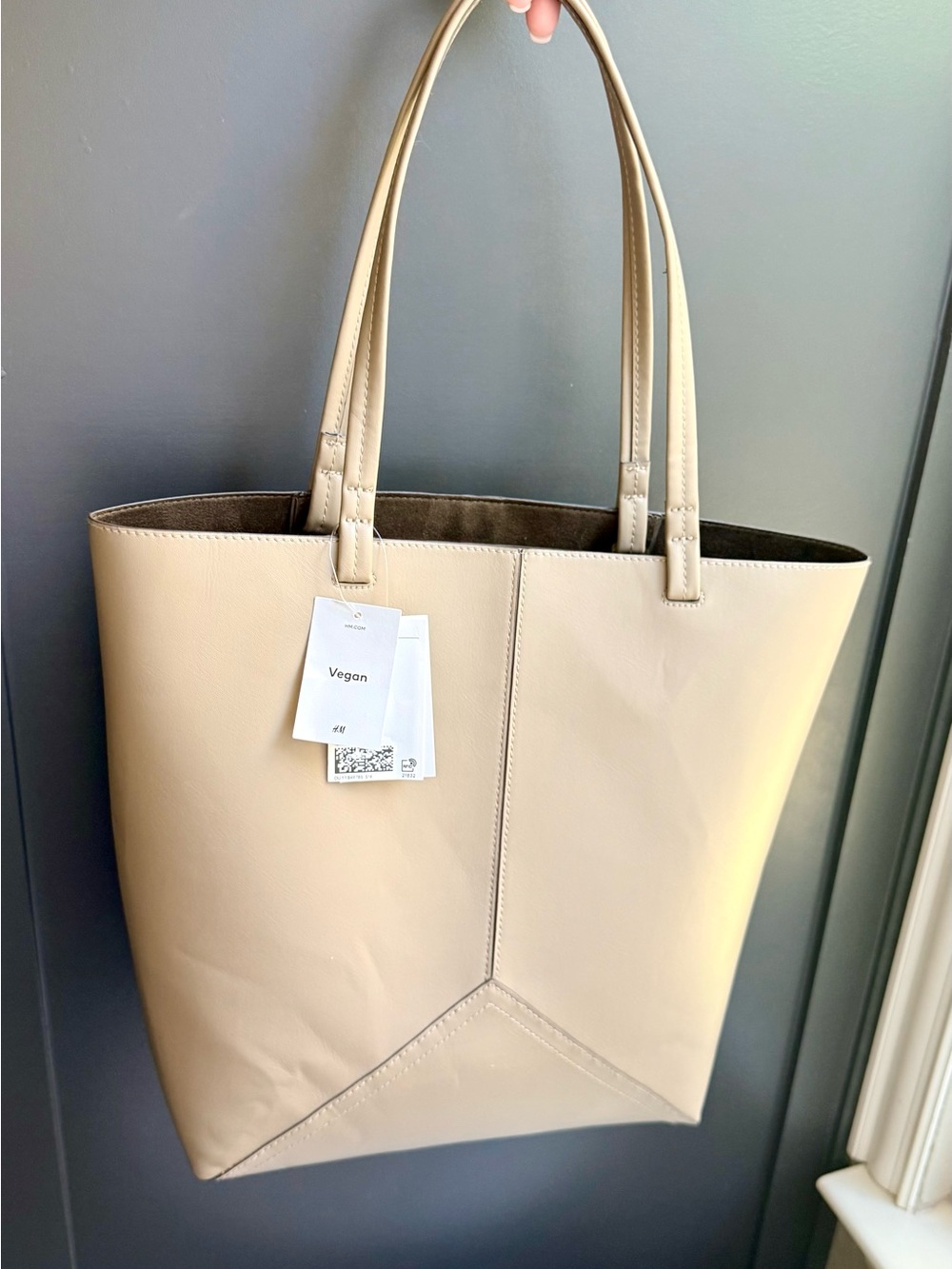 NWT H&M Structured Beige Vegan Leather Geometric Tote Bag
